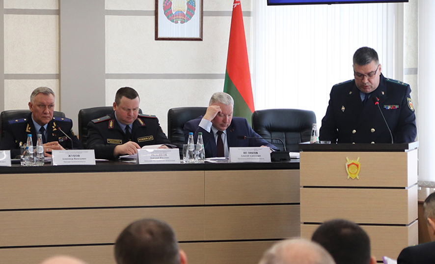 Пракуроры і сілавікі