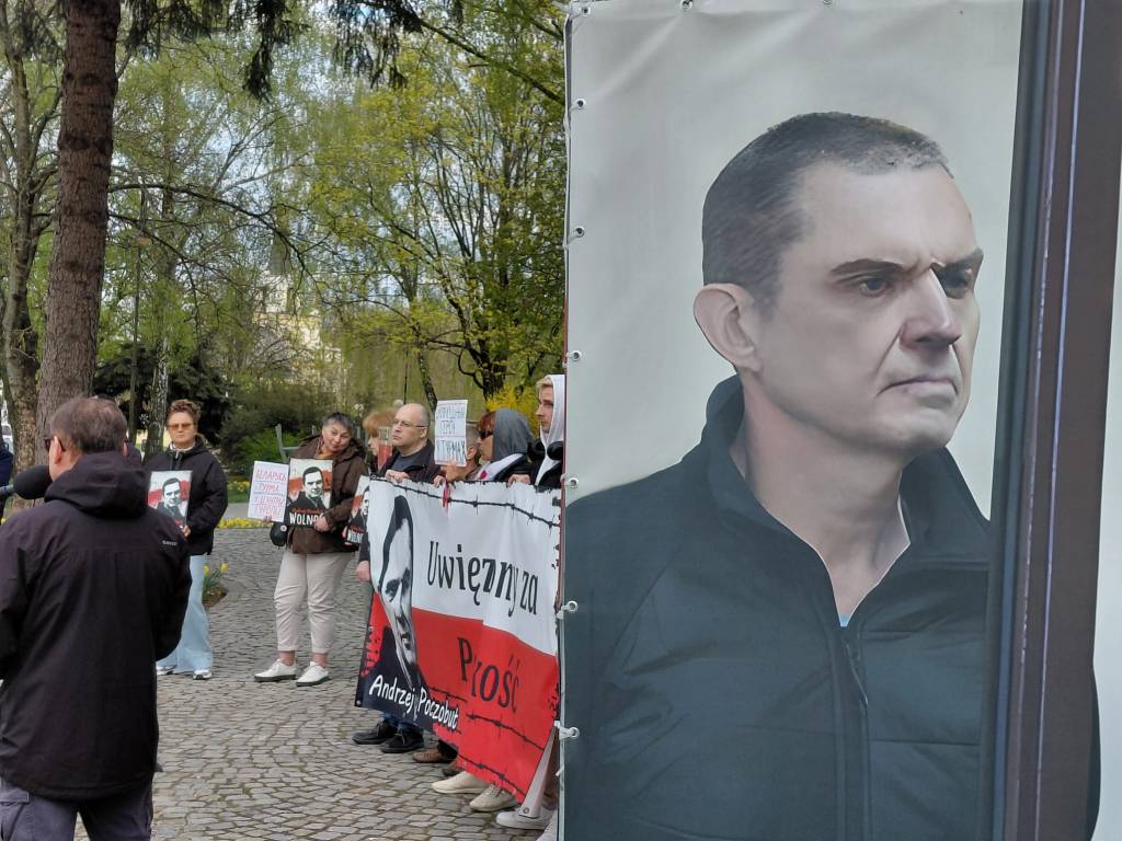 акцыя за Пачобута