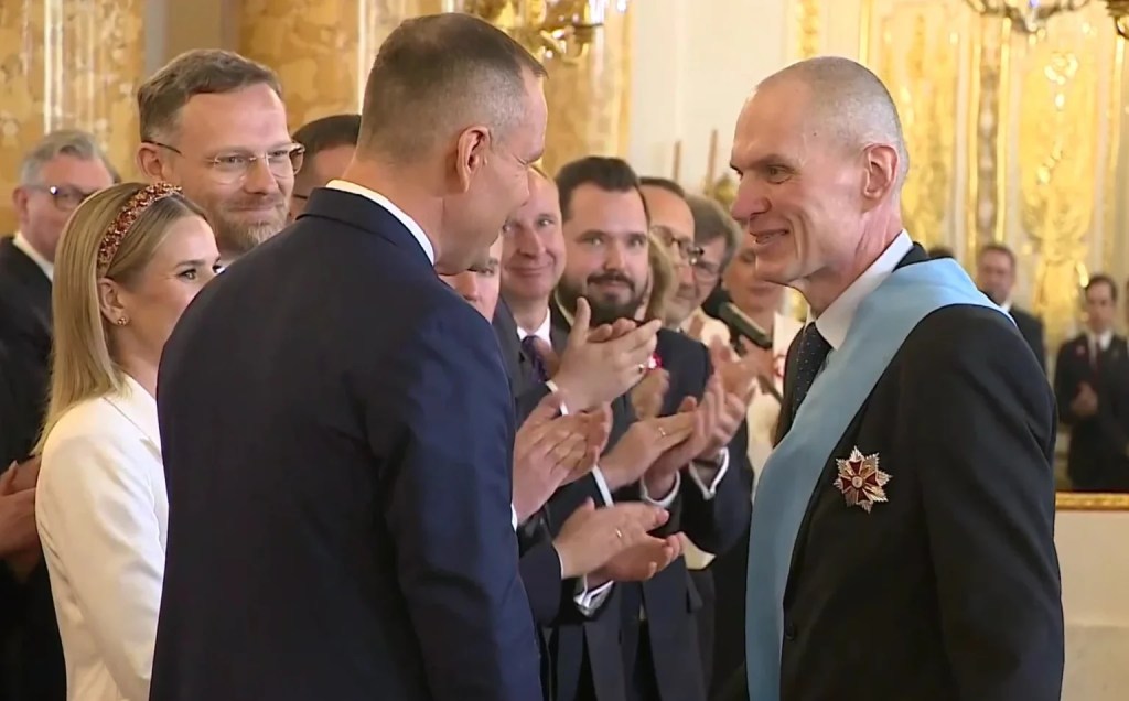 Наўроцкі і Пачобут