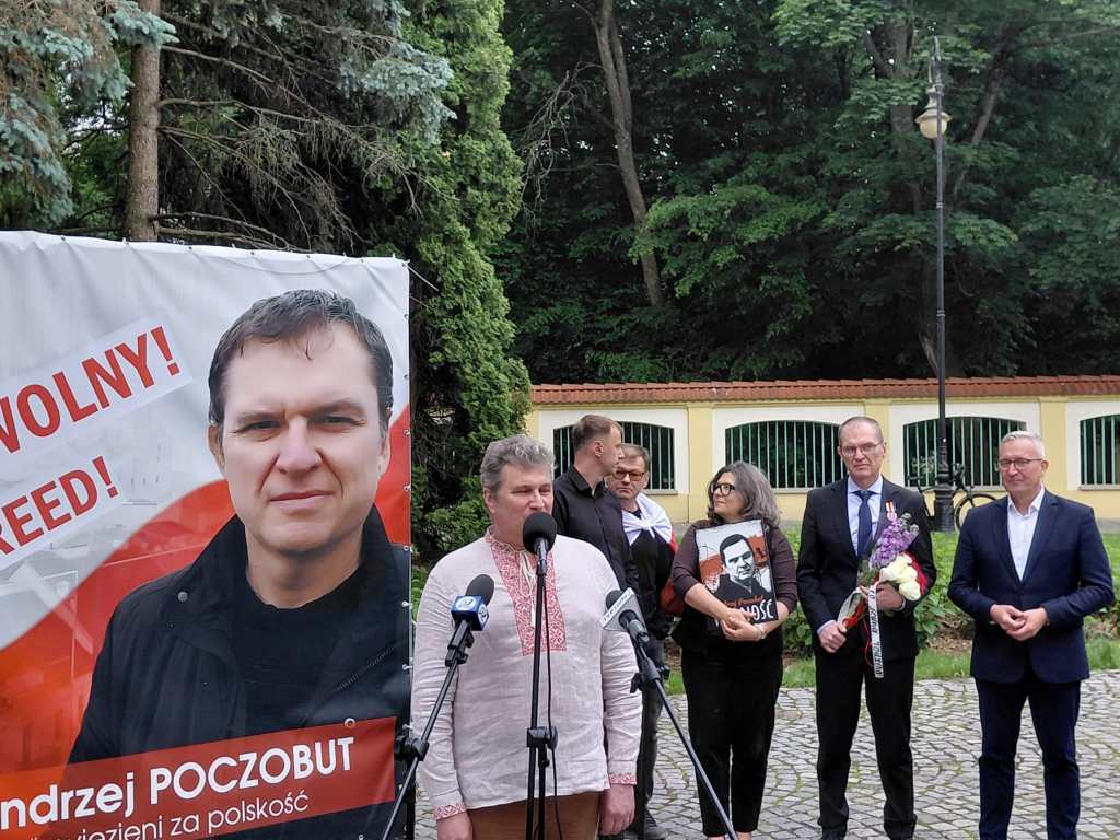 Выступае Сяргей Верамеенка